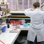 La UNR producirá un medicamento contra el VIH para abastecer a hospitales públicos