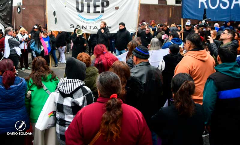 Jornada nacional de protesta por la continuidad del programa Volver al Trabajo y equiparación con salario mínimo, vital y móvil