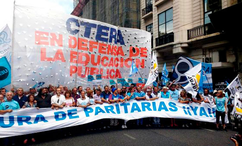 Las docentes de todo el país lanzaron un paro nacional para el próximo lunes 3 de agosto