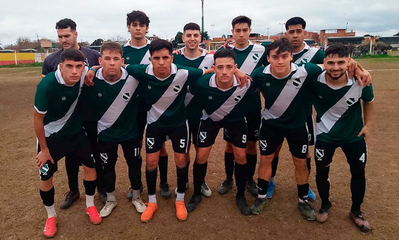 Rosarina: Social Lux superó a Defensores Unidos y se quedó con el clásico de Ludueña