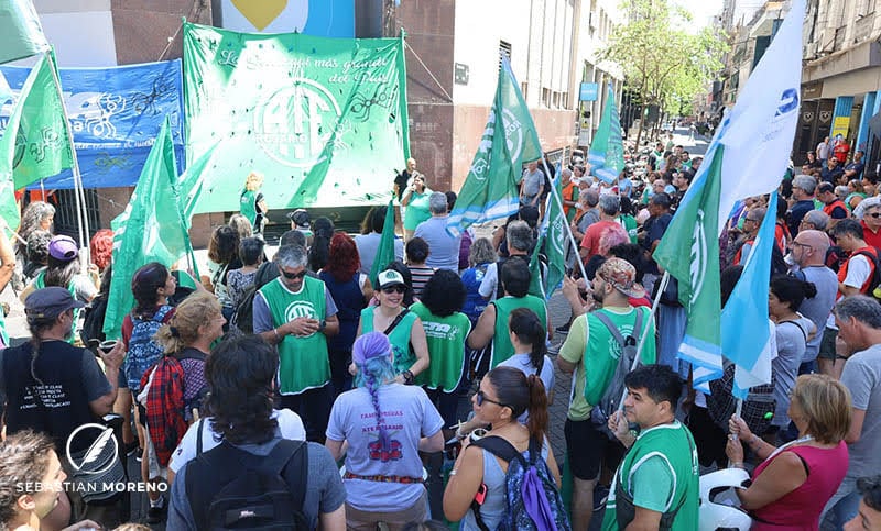 A pesar de la aceptación de ATE Santa Fe, la seccional Rosario rechazó la oferta paritaria e impulsa un paro