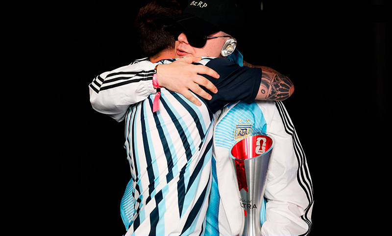 «Te amo para siempre»: tras la histórica remontada de la Selección Argentina ante Egipto, Bizarrap le entregó el premio MVP a Messi