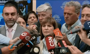 Bullrich ratificó la agenda del Ejecutivo con prioridad en la reforma electoral