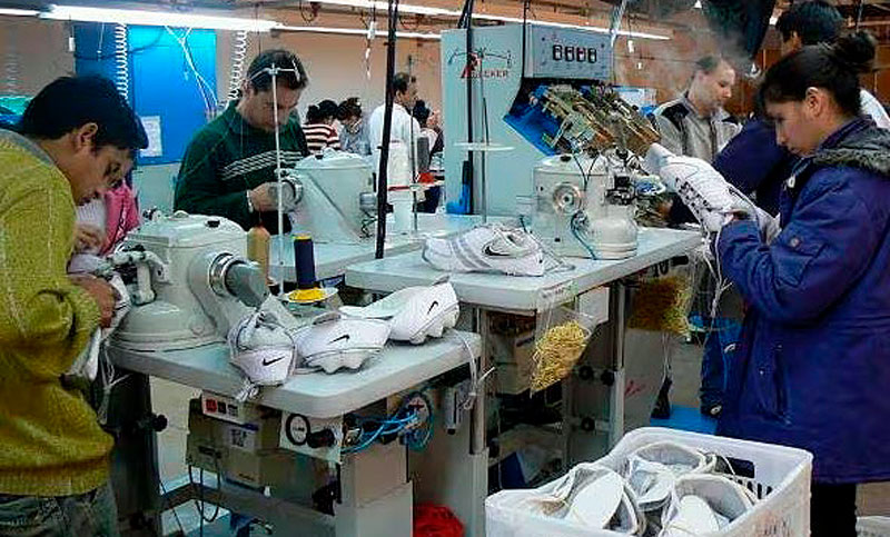 Cerró la fábrica de zapatillas que producía para Nike y Adidas y dejó a más de 150 trabajadores sin empleo en Misiones