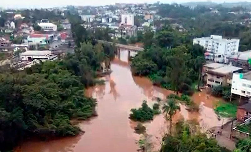 El Niño golpea al sur de Brasil, Paraguay y Misiones: inundaciones, evacuaciones y alertas por la crecida de ríos