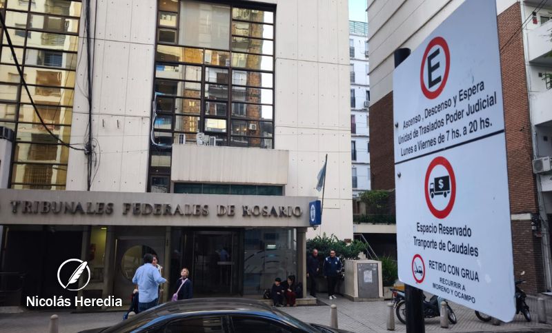 Fin de los privilegios: Lifschitz propone revisar los «estacionamientos VIP» que ocupan 7 kilómetros de la ciudad