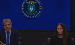 “Inocencia Fiscal”: el Gobierno busca captar “dólares del colchón” con un nuevo proyecto de ley