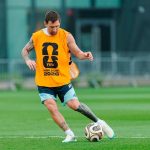 Bajo la lluvia, Argentina completó su último entrenamiento, mientras que España canceló la práctica