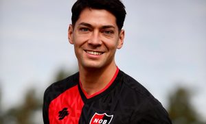Franco Escobar vuelve a ponerse la casaca de Newell’s