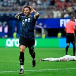 Argentina jugó un partido inolvidable, venció a Inglaterra 2-1 y es finalista del Mundial