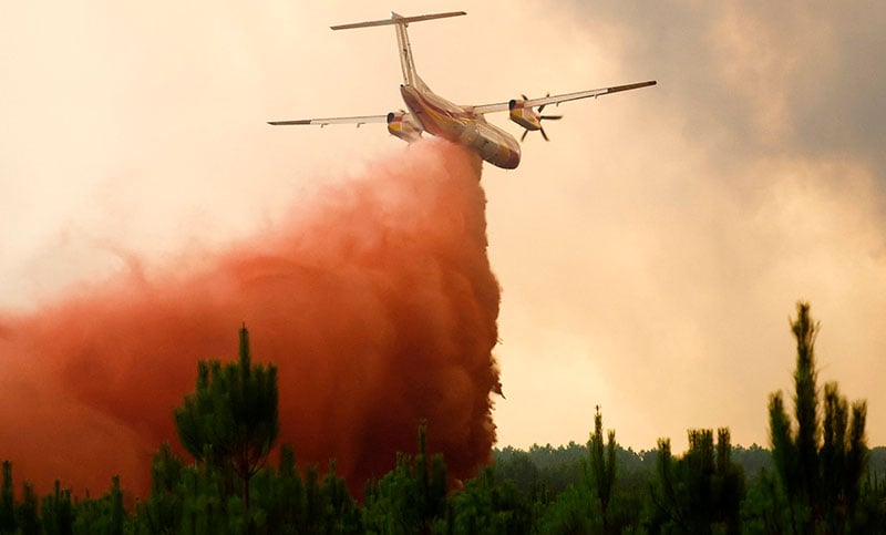 El Gobierno de España declaró la emergencia nacional por incendios y ya suman 20.000 los evacuados