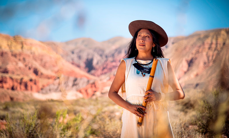 “Por tu culpa, Madre Tierra”: celebración del Día de la Pachamama y la tradicional caña con ruda