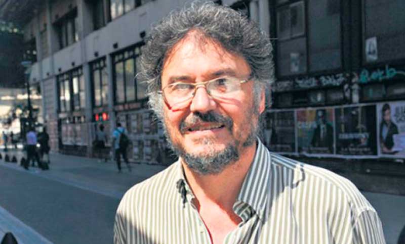 Robledo dijo que el Gobierno actúa “ilegalmente” y opuso una estrategia de reversión de sus políticas con 36 DNU