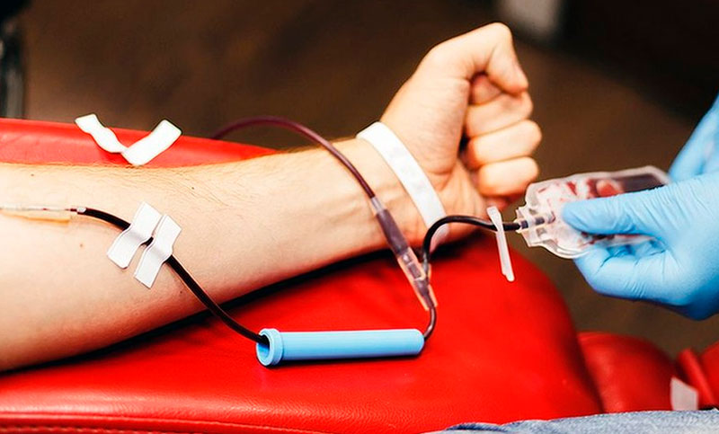 Llamado a la solidaridad: necesitan donantes de sangre y plaquetas para ayudar a Juancruz en su lucha contra la leucemia