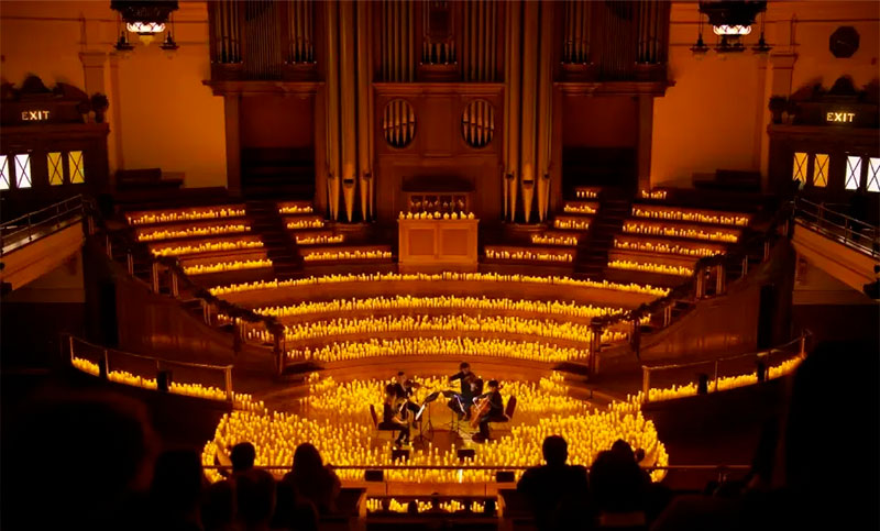 Candlelight: homenaje a Charly en una experiencia multisensorial bajo la tenue luz de las velas