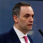 Tras su salida de la Jefatura de Gabinete, Adorni también renunció como director titular de YPF