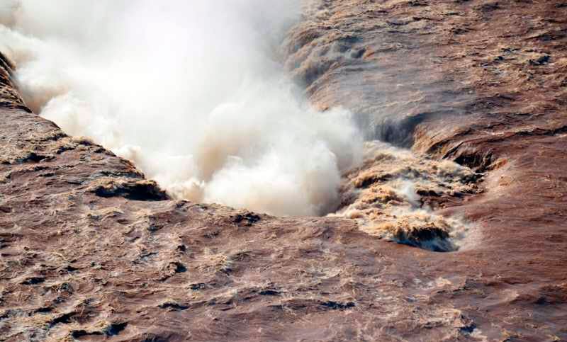 Cerraron preventivamente el circuito Garganta del Diablo por la crecida del río Iguazú