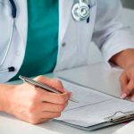 Profesionales de la medicina rechazan la Ley Nicolás por “criminalización del acto médico”