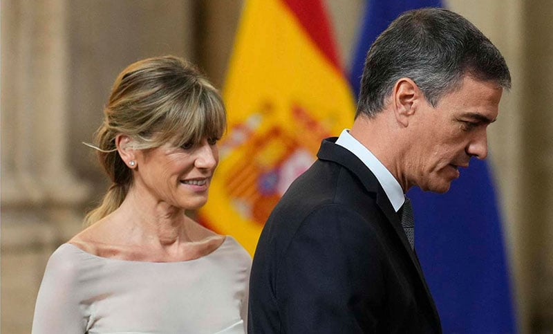 Escándalo en España: un tribunal confirmó el juicio por corrupción a la esposa de Pedro Sánchez