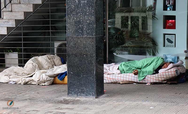 La demanda de ayuda social no se detiene: en un mes “aumentó casi un 50% la atención espontánea” en Rosario