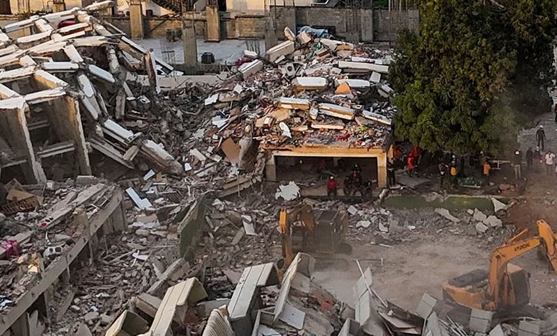 Ya supera los 5.000 la cifra de fallecidos por los terremotos en Venezuela
