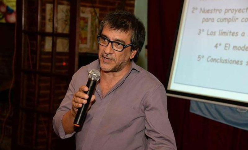Barrios advirtió riesgo de crisis bancaria y dijo que el gobierno «está entre la espada y la pared»