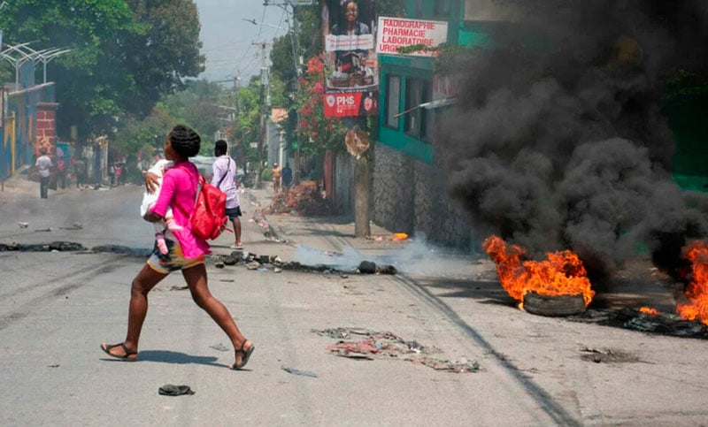 La violencia entre bandas en Haití deja más de 600 muertos y 176 violaciones
