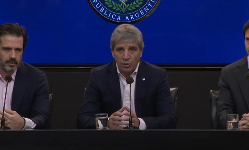 Caputo lanzó un plan para fomentar los créditos hipotecarios utilizando el Fondo de Garantía de Sustentabilidad