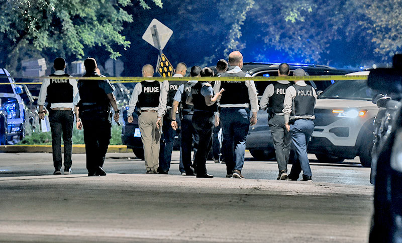 Fin de semana sangriento por una ola de tiroteos en Chicago que deja al menos tres muertos y diez heridos