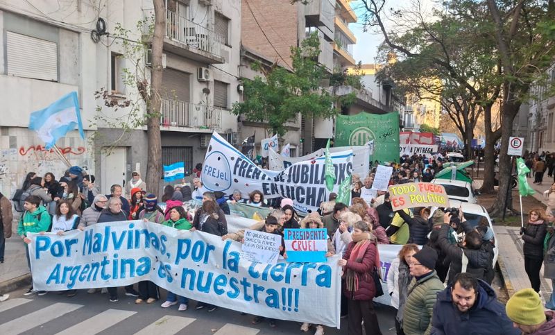 Agenda antipatria: casi el 66% de los argentinos rechaza la política de desmantelamiento soberano de Milei