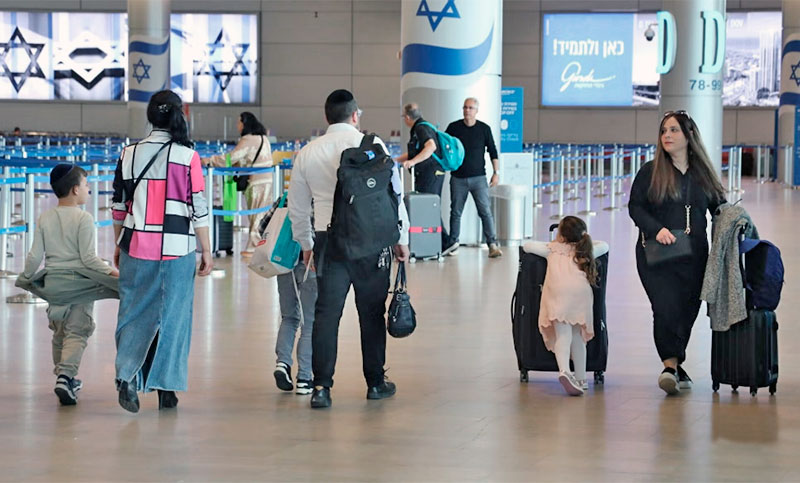 Unos 270 mil israelíes dejaron el país entre 2023 y 2025 por la crisis de seguridad