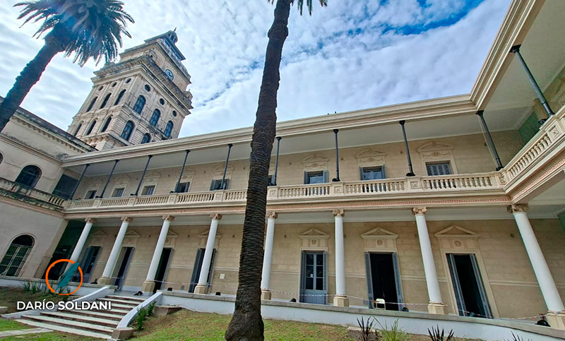 Docentes universitarios profundizan medidas de fuerza pidiendo por la ley de Financiamiento Universitario