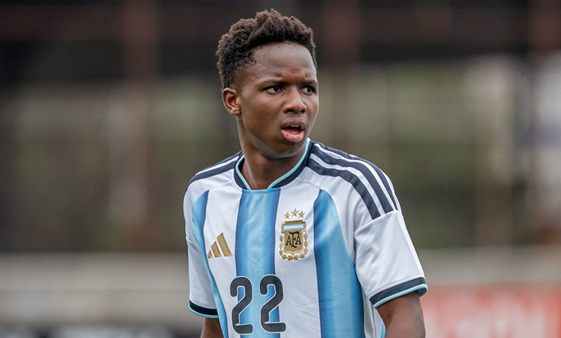 El haitiano Kiki Ramos afirmó: «Desde que estoy en Argentina, nunca me sentí discriminado»