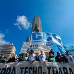 Peregrinación de gremios y movimientos sociales en pedido «de pan y trabajo»: habrá más de 30 ollas populares en Rosario
