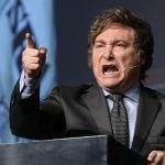 Milei dijo que hay “terroristas disfrazados” entre estudiantes, periodistas, profesores e investigadores