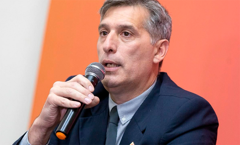 Olivares: “El mercado interno está caído por tercer año consecutivo, es parte de la política macroeconómica”