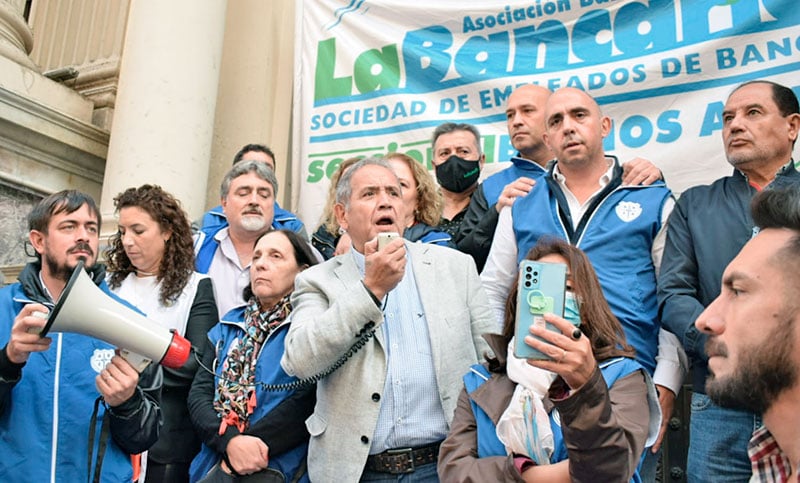 El salario inicial de los bancarios supera los 2,5 millones de pesos tras una nueva actualización