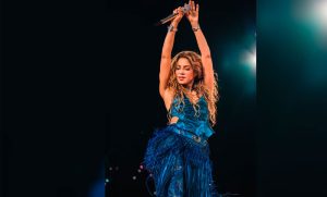 Shakira celebra los 25 años de “Whenever, Wherever”