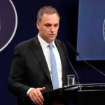 Vence el plazo para que Adorni responda las veinte dudas de la Justicia sobre su patrimonio