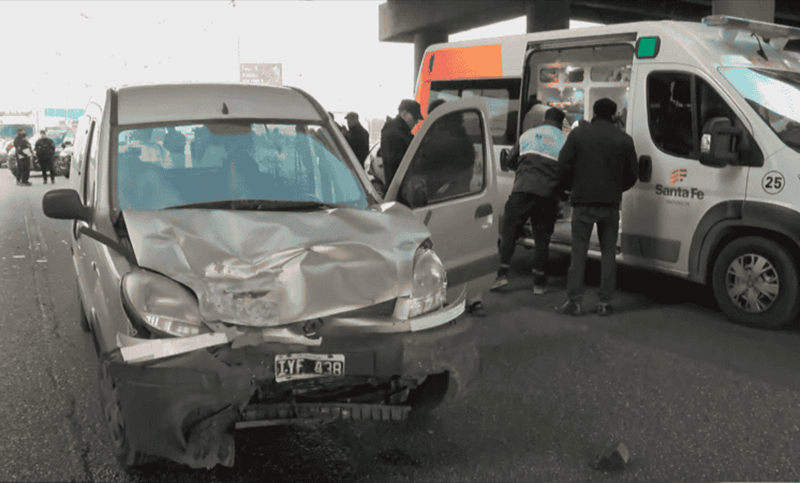 Choque en cadena y caos de tránsito sobre Circunvalación: participaron al menos cuatro vehículos