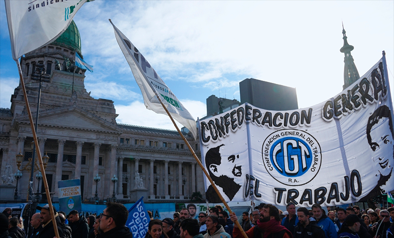 Gremios y organizaciones sociales marcharán en protesta por el endeudamiento de las familias