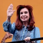 Causa Vialidad: dispusieron el embargo del departamento donde Cristina Kirchner cumple su arresto