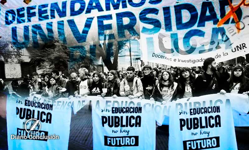 Lunes de huelga: la semana arranca con paro en las escuelas públicas de Santa Fe y en las universidades
