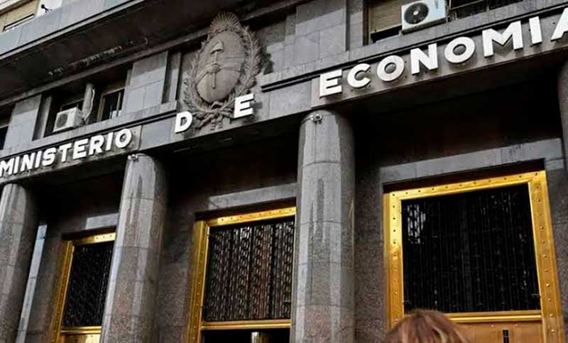 Las transferencias de fondos del Gobierno nacional a las provincias cayeron un 1%