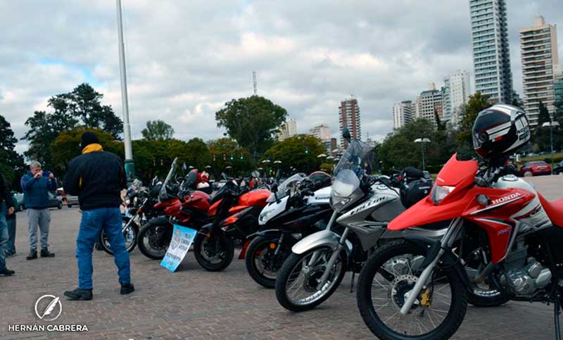 Organizan una caravana de motos solidaria para regalar juguetes en el Día del Niño