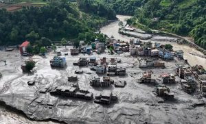 Las inundaciones en Nepal y China suman al menos 584 muertos y más de 2.000 desaparecidos