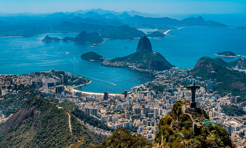 Brasil marca récord de empleo con 103 millones de trabajadores en 2025