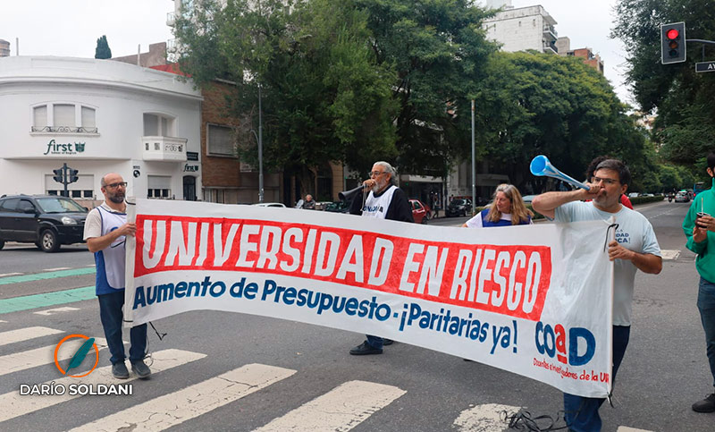 Paro nacional universitario: este martes no habrá clases en la UNR y la UTN