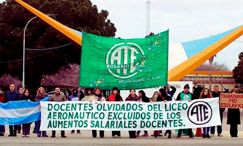 Trabajadores del Liceo Aeronáutico Militar van por un paro de 72 horas la próxima semana