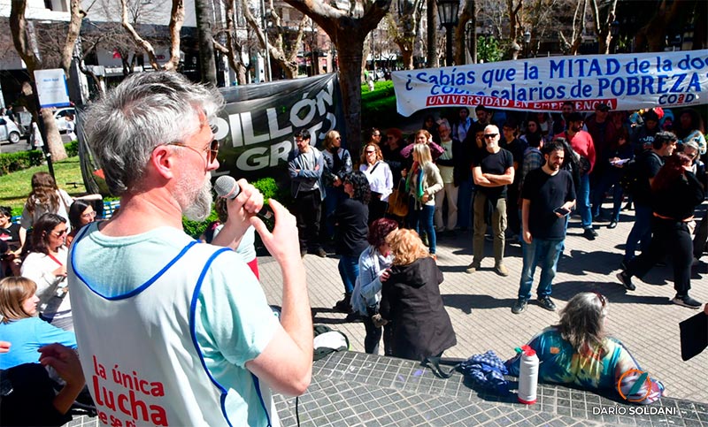Federico Gayoso: “Llevamos 338 días de una ley vigente incumplida”